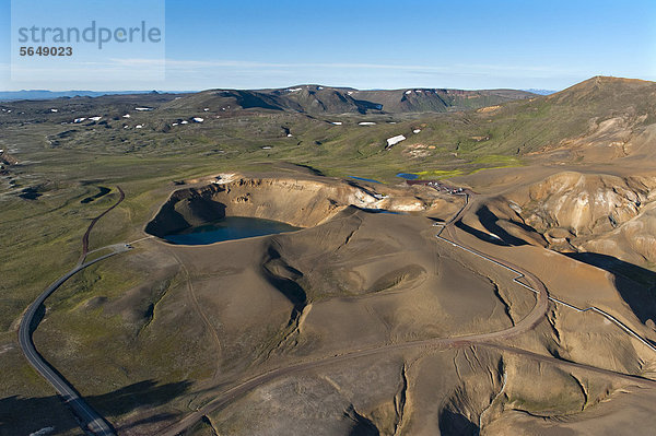 Luftaufnahme  Kratersee Stora VÌti beim Vulkan Krafla  Geothermalgebiet Krafla  M_vatn oder Myvatn  Nordisland  Island  Europa