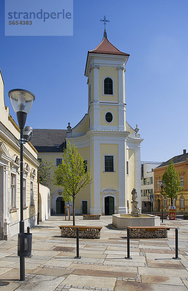 Österreich  Burgenland  Eisenstadt  Blick auf die Franziskanerkirche