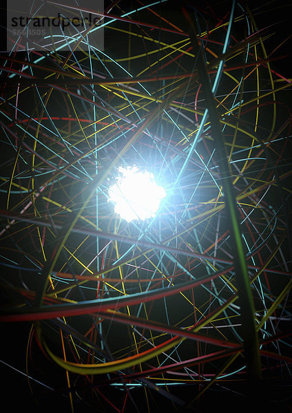 Abstrakte  digital generierte bunte Kabel mit einer Licht-Explosion