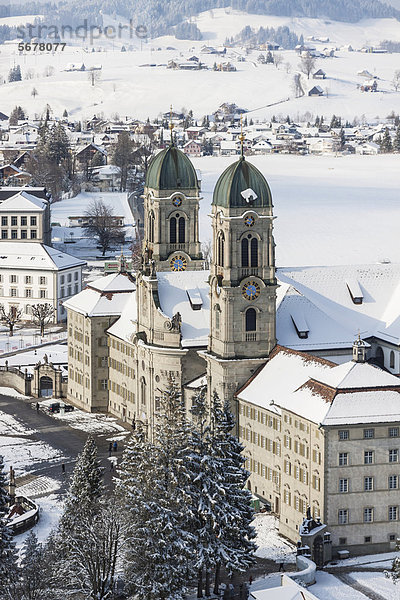 Europa Kloster Wallfahrtsort Schnee Schweiz