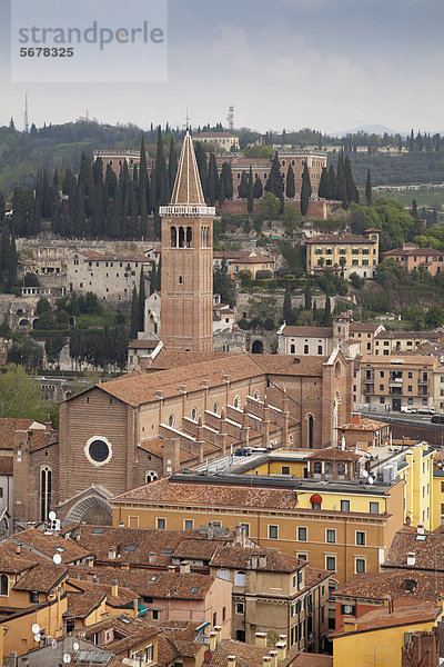 Europa Stadt Kirche Ansicht Venetien Italien Verona