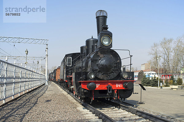 Ov-841  eine alte russische Dampflokomotive