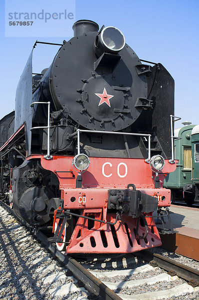 SO017-2211  eine alte russische Dampflokomotive  Baujahr 1947