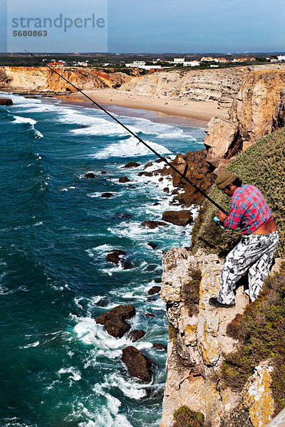 Fischen auf Klippen  Fortaleza  Sagres  Portugal