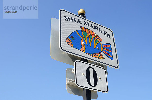 Milemarker Zero bei Saint Pete's Beach  Saint Petersburg  Florida  USA