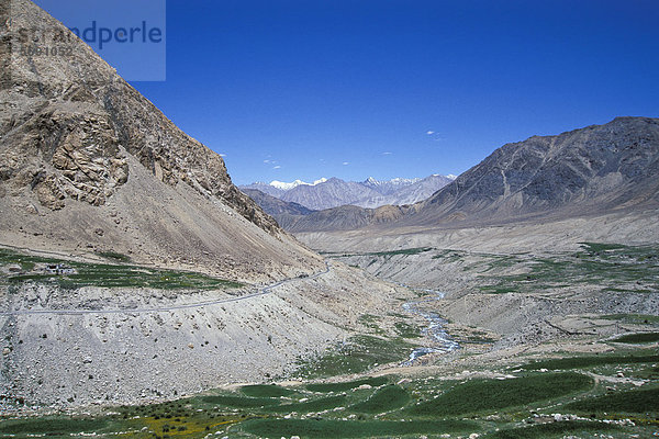 Felder  Nubra-Tal  Ladakh  indischer Himalaya  Jammu und Kaschmir  Nordindien  Indien  Asien