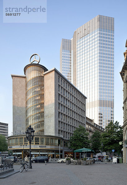 Europa europäisch Gebäude Büro Mittelpunkt Frankfurt am Main Zentrale jung Bank Kreditinstitut Banken Eurotower Deutschland Hessen