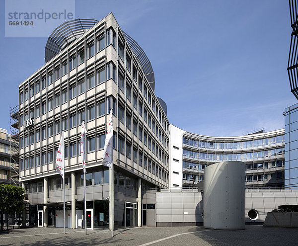 Bürogebäude der Landesbausparkasse  LBS  Mainz  Rheinland-Pfalz  Deutschland  Europa  ÖffentlicherGrund