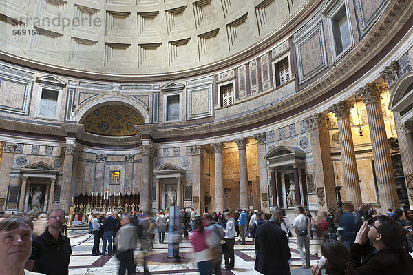 Römische Antike  Grabeskirche Pantheon Innenraum  Rom  Latium  Italien  Südeuropa  Europa