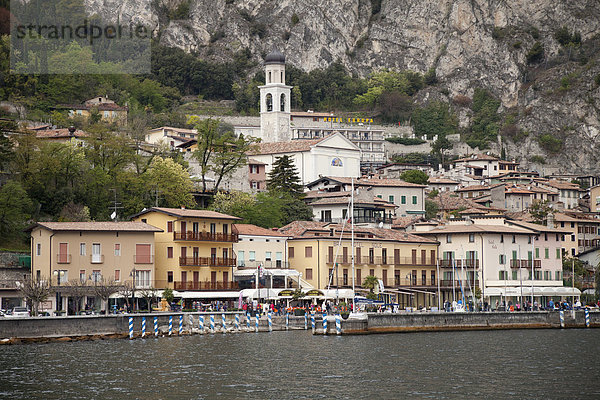Ortsansicht  Limone sul Garda  Gardasee  Lombardei  Italien  Europa