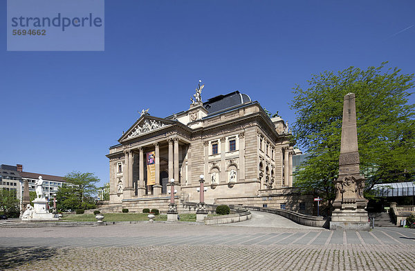 Hessisches Staatstheater  ehemaliges Königliches Hoftheater  Wiesbaden  Hessen  Deutschland  Europa  ÖffentlicherGrund