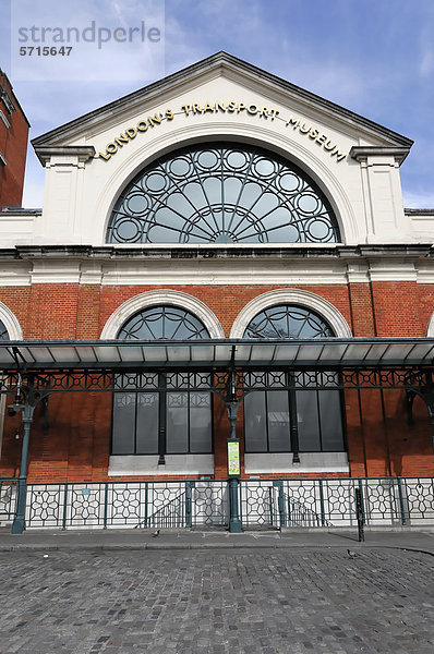 Eingangsbereich  London's Transport Museum  London  England  Großbritannien  Europa