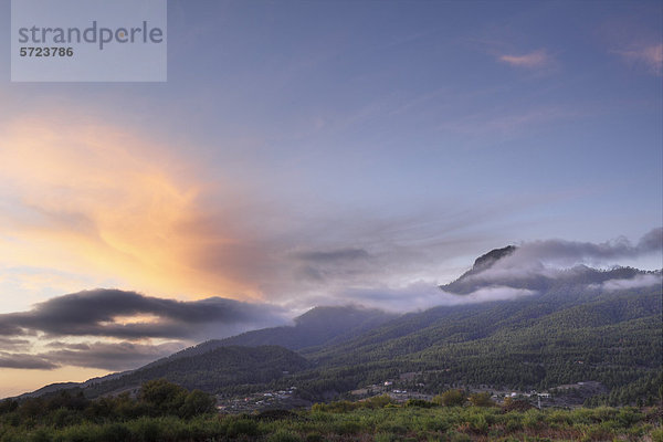 Spanien  La Palma  Blick auf Cumbre Vieja