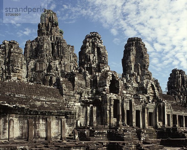 Der Bayon Tempel (spät 12. Jahrhundert bis Anfang 13.)  Angkor Thom  Angkor  Kambodscha