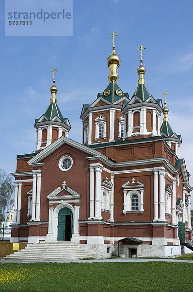 Kirche auf dem Gelände des Uspenski Klosters in Kolomna  Russland  Eurasien