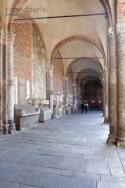 Italien  Lombardei  Mailand  Basilika di Sant'Ambrogio  Kloster
