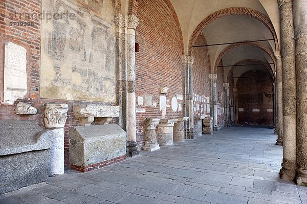 Italien  Lombardei  Mailand  Basilika di Sant'Ambrogio  Kloster