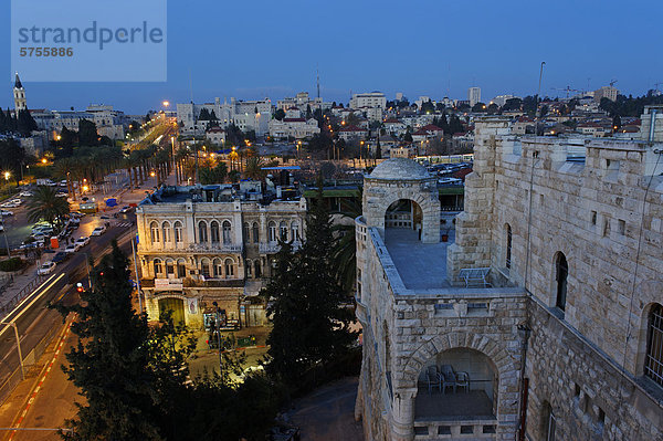 Dämmerung  Jerusalem  Altstadt  vom Paulushaus  Israel  Naher Osten