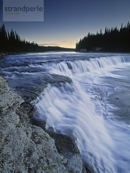 Kakisa River  Nordwest-Territorium  Kanada.