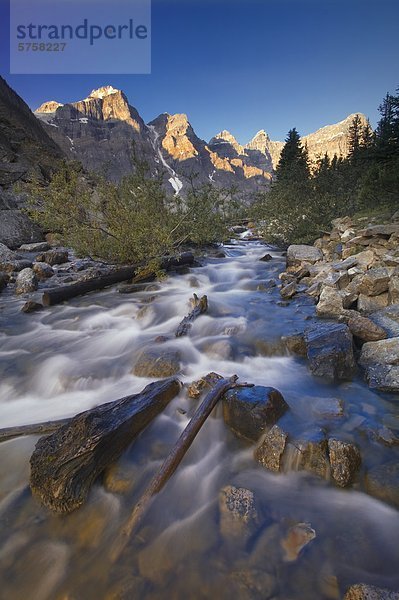 Moraine Lake  Banff-Nationalpark  Alberta  Kanada.