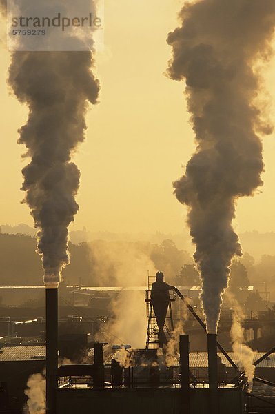 Globale Erwärmung  industrielle Emissionen/Verschmutzung  Vancouver  British Columbia  Kanada.
