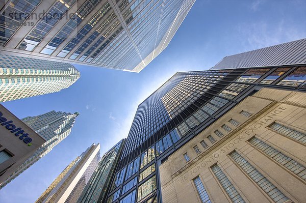Bürogebäude  die Toronto Stock Exchange und der Toronto-Dominion Centre im Finanzdistrikt der Innenstadt von Toronto  Ontario  Kanada