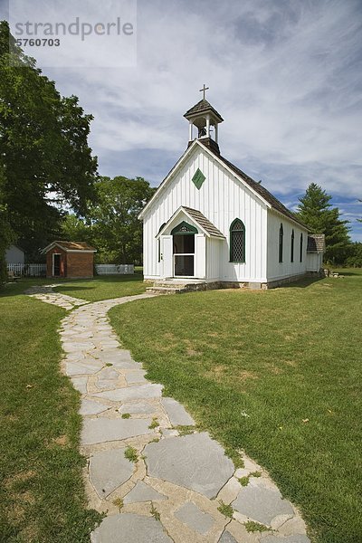 Erbe-Kirche im Bälle fällt Landschaftsschutzgebiet  Vineland  Ontario  Kanada