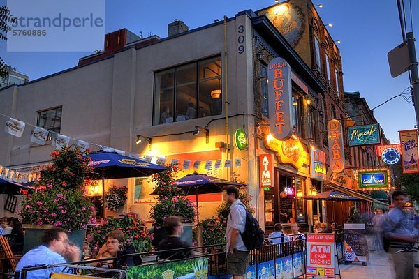 Cafés und Restaurants  King Street West  Toronto  Ontario  Kanada