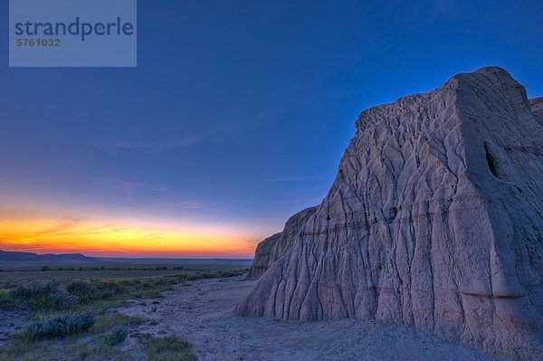 Formationen und Muster auf Castle Butte bei Sonnenuntergang in Big Muddy Badlands  südliche Saskatchewan  Kanada