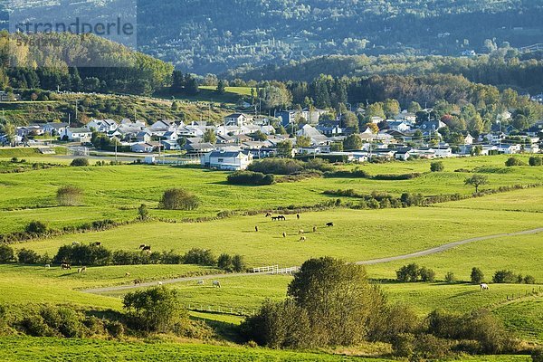 Malerischen Vorort von La Malbaie in unmittelbarer Nähe zu Bauernhöfen und Weiden  Charlevoix  Quebec  Kanada