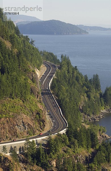 Luftbild des Meeres zu Himmel Highway  British Columbia  Kanada