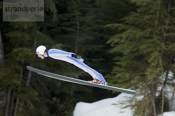 Skispringer in Whistler  British Columbia  Kanada