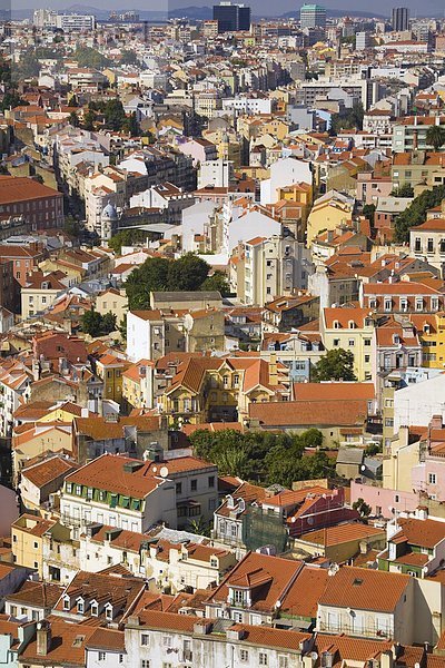 Skyline der Stadt Lissabon aus Schloss St-Jorge  Portugal  Europa