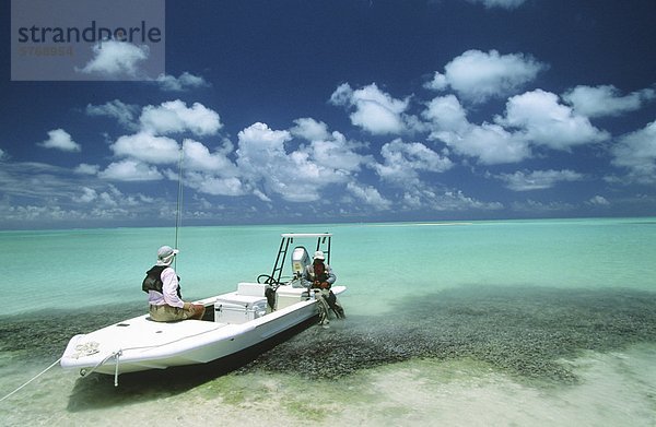 Männer Fliegenfischen  Seychelle Islands  Seychellen