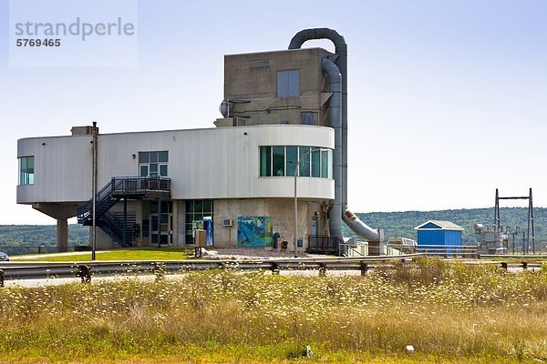 Das Annapolis Royal Generating Station  ein 20 MW Gezeiten-Kraftwerk  Annapolis Royal  Bucht von Fundy  Nova Scotia  Kanada