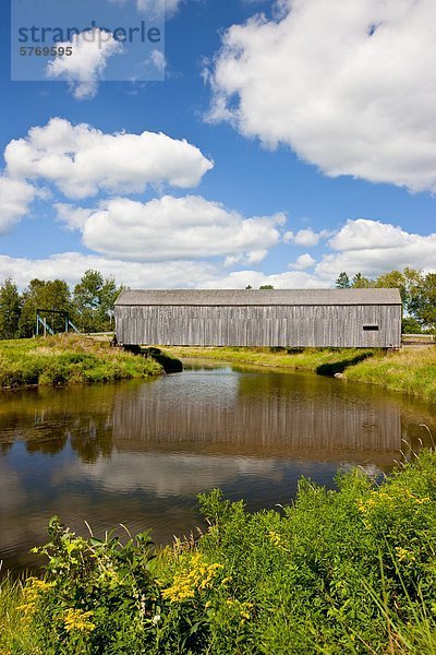 bedecken Brücke Fluss Geschwindigkeit 3 Kanada New Brunswick Neubraunschweig