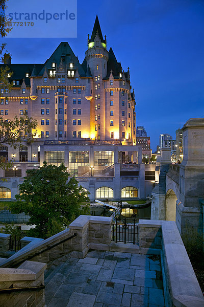 Fairmont Chateau Laurier Hotel in der Innenstadt von Ottawa  Ontario  Kanada