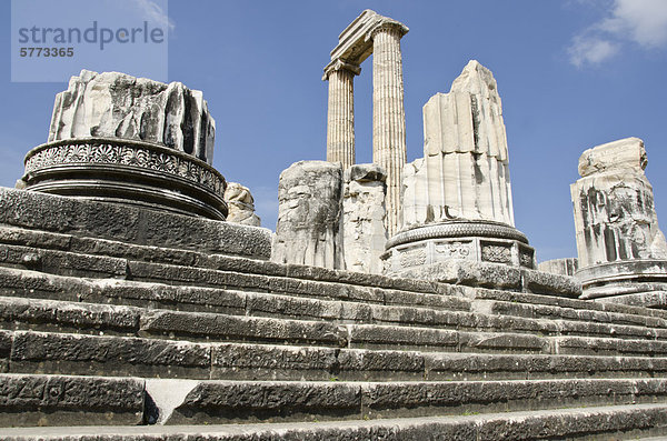 Didyma  einer antiken Ionischen Heiligtum  in modernen Didim (Türkei)  der Tempel des Apollon  der Didymaion enthält.