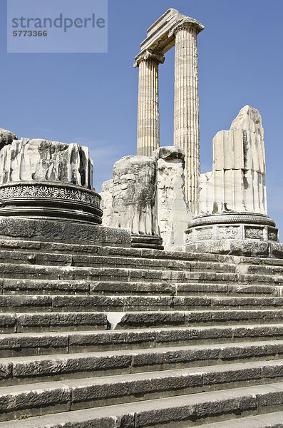 Didyma  einer antiken Ionischen Heiligtum  in modernen Didim (Türkei)  der Tempel des Apollon  der Didymaion enthält.