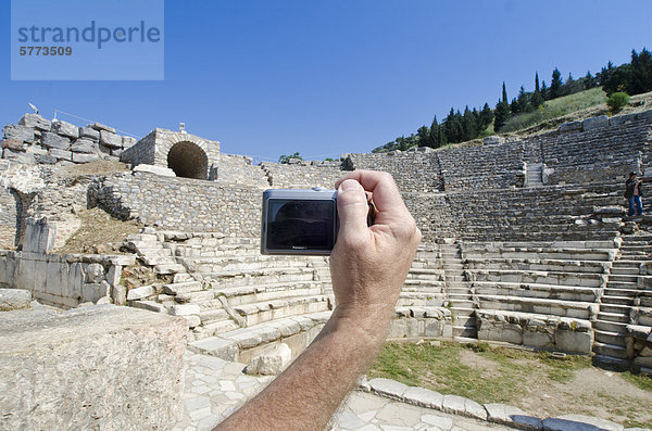 Theater in Ephesus  eine antike Stadt  und später eine römische Stadt  an der West Küste Kleinasiens  in der Nähe von heutigen Selçuk  Izmir  Türkei