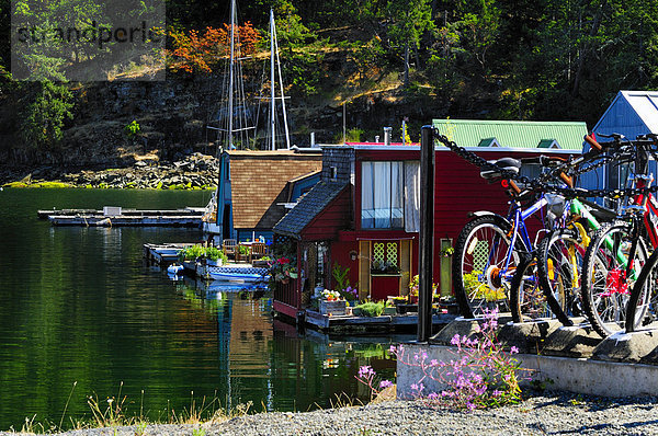 nahe  Jachthafen  Fahrrad  Rad  Bucht  British Columbia  Kanada  Ahorn