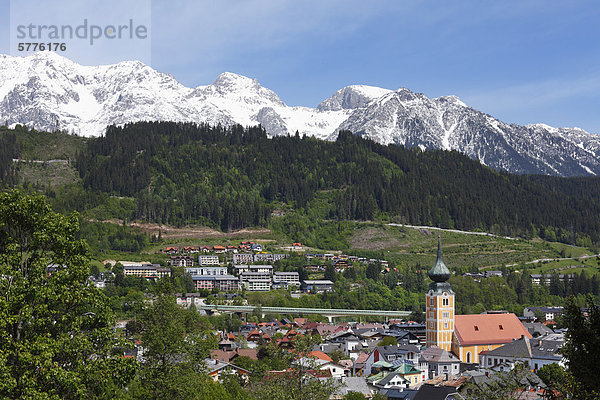 Schladming mit Dachstein  Ennstal  Obersteiermark  Steiermark  Österreich  Europa