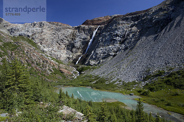 Graymalkin See und Birnam Stürze aus der MacBeth Icefields Trail  Purcell Mountains  British Columbia  Kanada