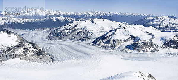 Klinaklini Gletscher in den Coast Mountains in British Columbia Kanada