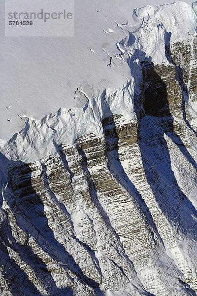 Glazialen Icefield bei den Columbia Eisfeldern an der Banff-Jasper Nationalpark-Grenze