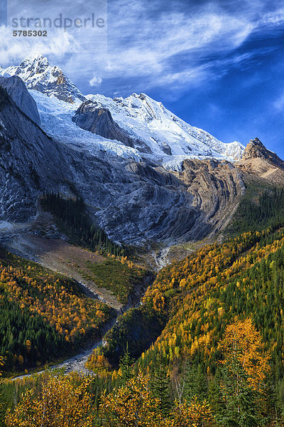 Herbst in den kanadischen Rocky Mountains  British Columbia