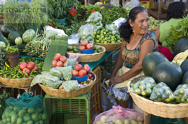 Markthändler  Zihuatanejo  Mexiko