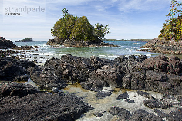 Crystal Cove am MacKenzie Beach in der Nähe von Tofino  Britisch-Kolumbien  Kanada auf Vancouver Island im Clayoquot Sound UNESCO Biosphärenreservat.