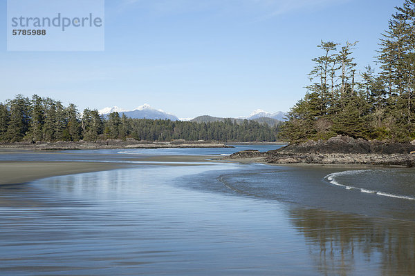 nahe Nationalpark Strand lang langes langer lange Insel Pazifischer Ozean Pazifik Stiller Ozean Großer Ozean Geräusch Gewölbe UNESCO-Welterbe Tofino British Columbia British Columbia Kanada Vancouver Biosphärenreservat