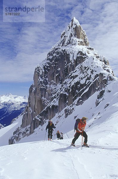 Hinterland Skifahrer Skitouren auf Bugaboo Gletscher  British Columbia  Kanada.